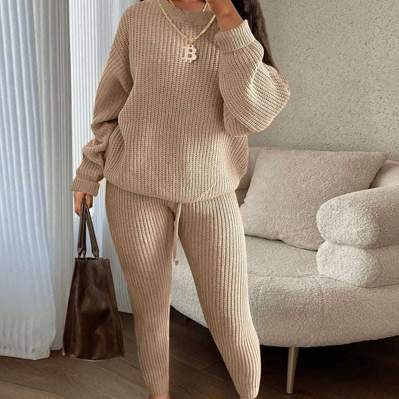 Ensemble Tricoté Chic et Confortable