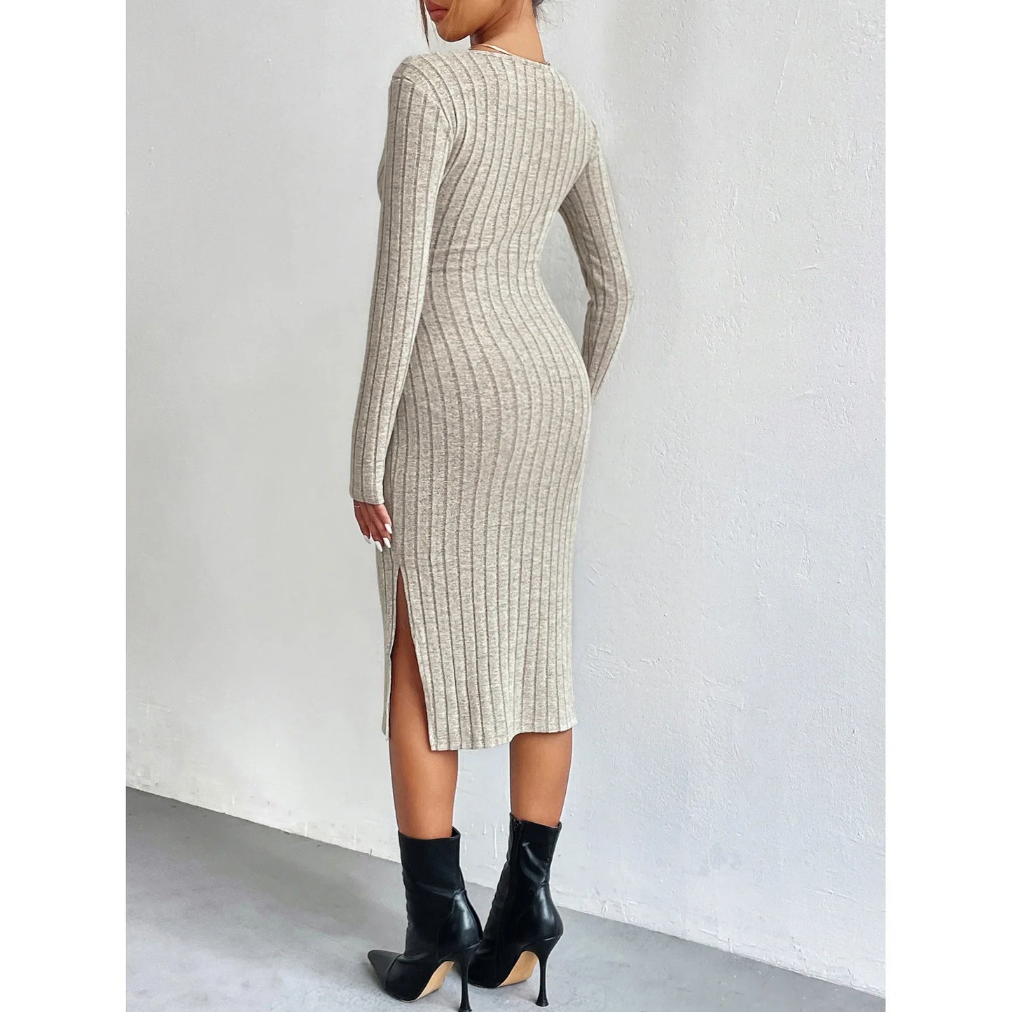 Elara - Robe côtelée chic