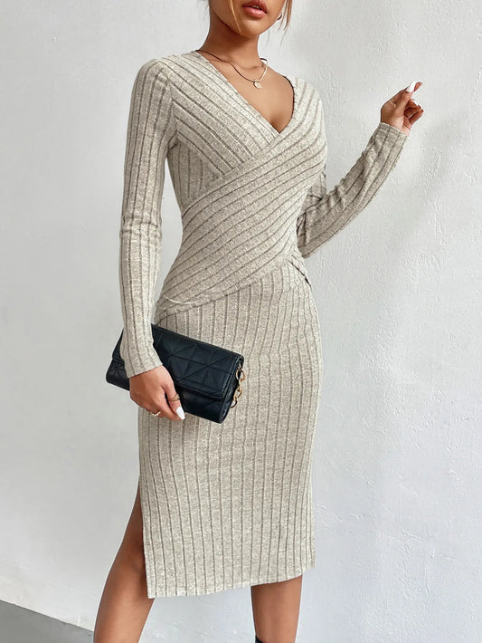 Elara - Robe côtelée chic